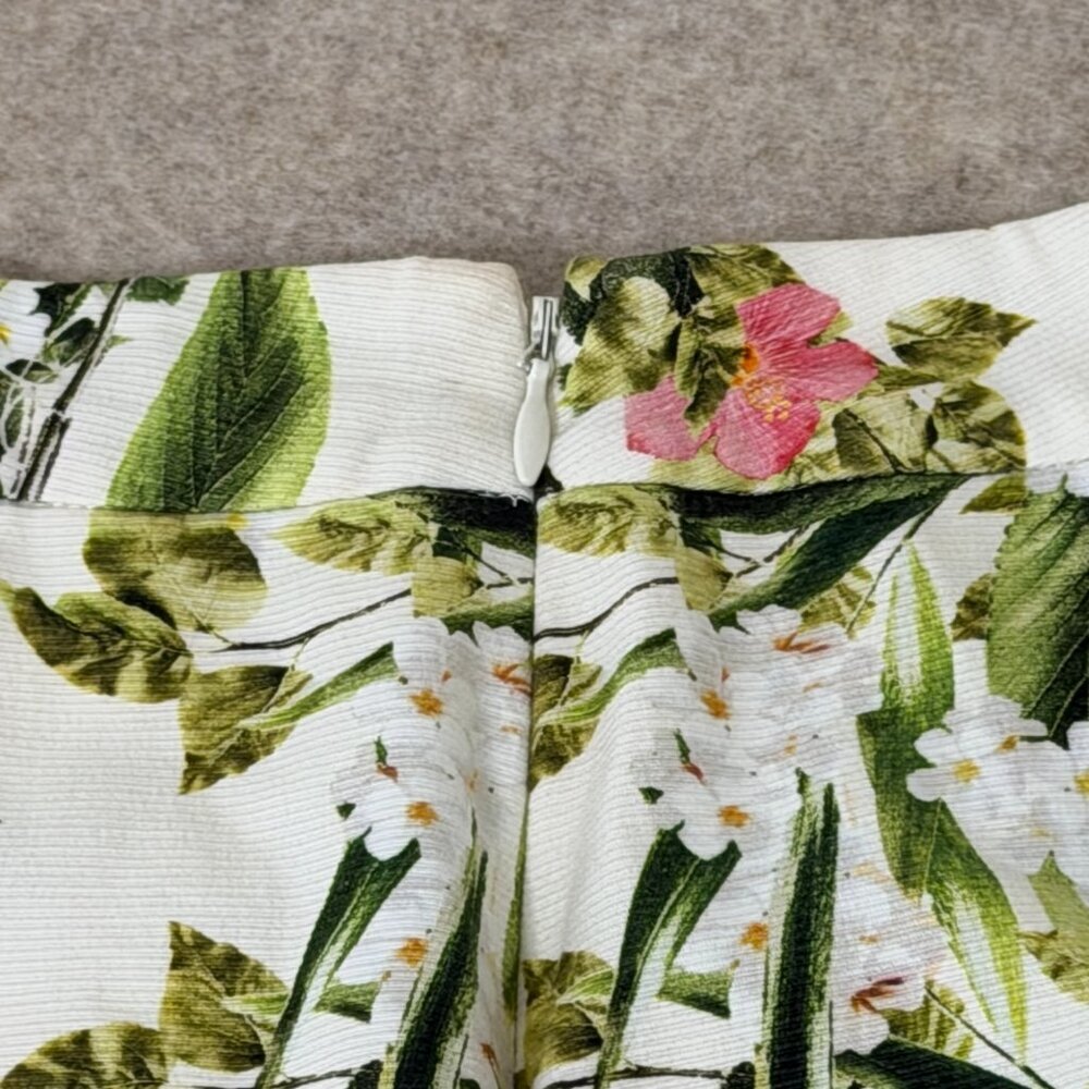 Talbots Floral Pleated A-Line Skirt Size 8 Garden Party Spring - Picture 3 of 13
